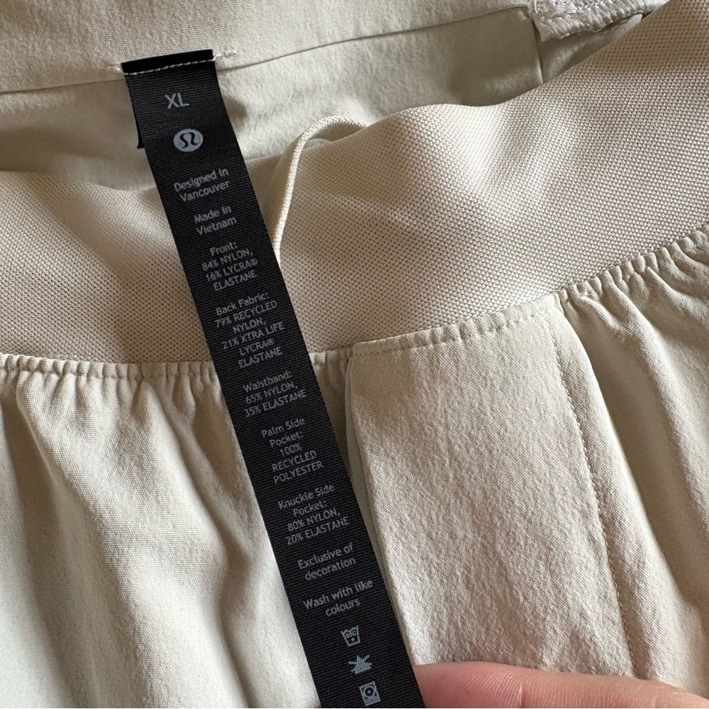 lululemon athletica Cream Joggers - Picture 4 of 7